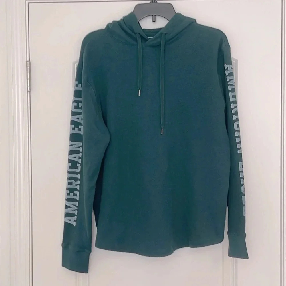 American Eagle Super Soft Green Graphic Thermal Hoodie Size Medium